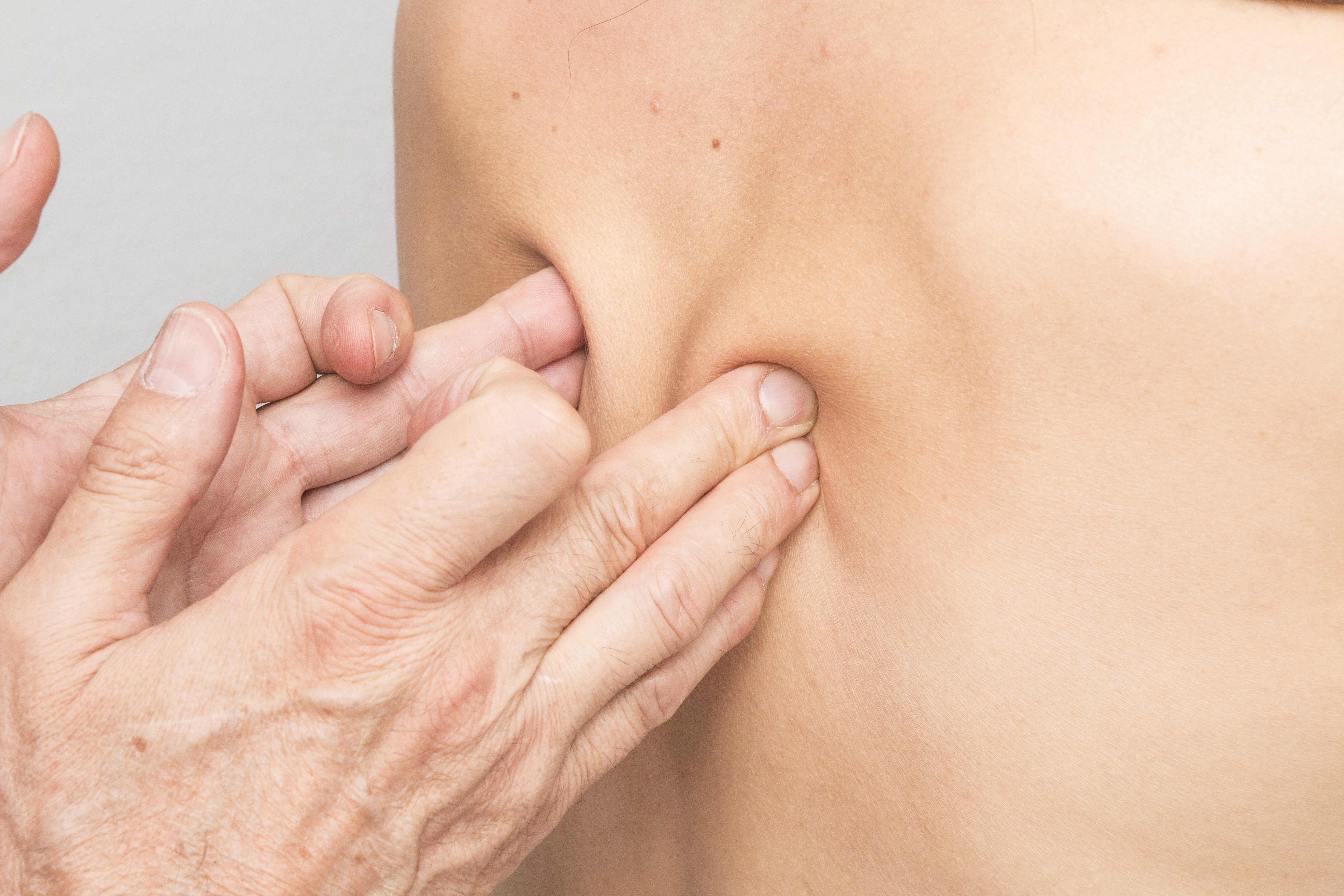 Vous cherchez à améliorer votre tonus musculaire essayez le Massage Suédois avec Marjolei Pause à gardanne